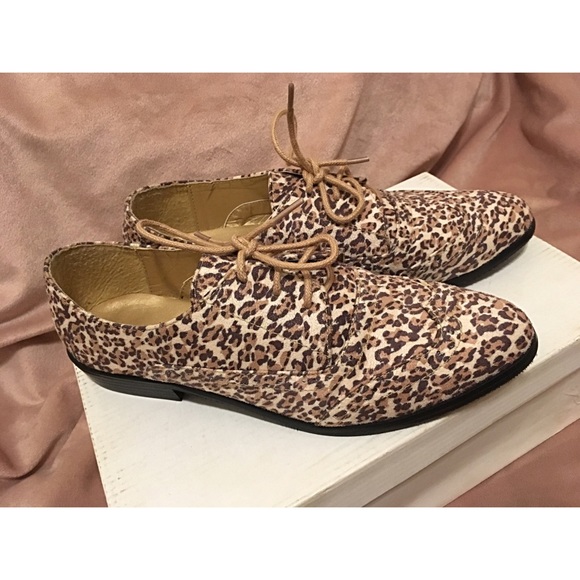 Forever 21 Shoes - Forever 21 | Cheetah Oxford Shoes 👞